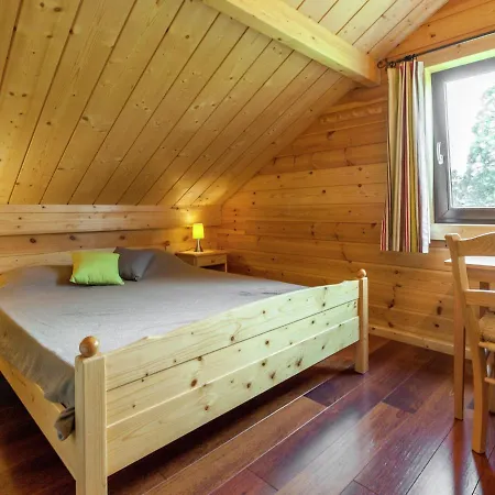 Spacious Holiday In Vresse Sur Semois With Garden Alle