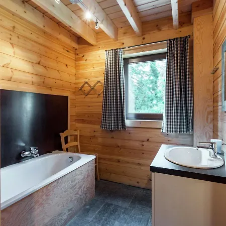 Spacious Holiday In Vresse Sur Semois With Garden Dom wakacyjny *